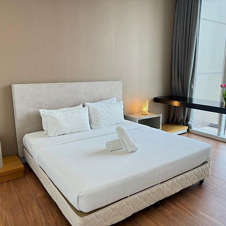 Faced Suites Platinum Klcc Kuala Lumpur Esterno foto